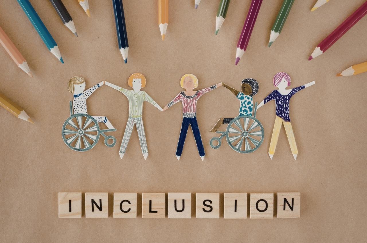 インクルーシブ遊具とは？種類一覧・ブランコの特徴から導入メリットまで徹底解説