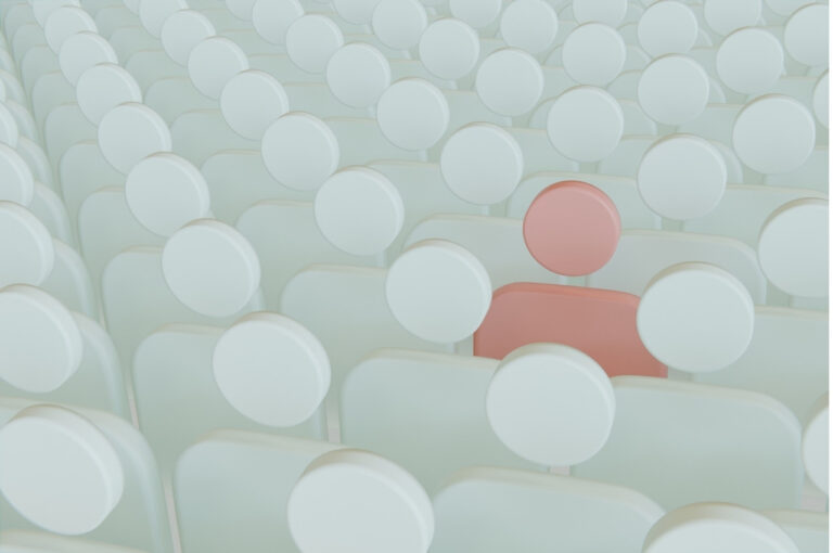 アンダークラスとは？日本社会で広がる「新しい階級」の実態と課題