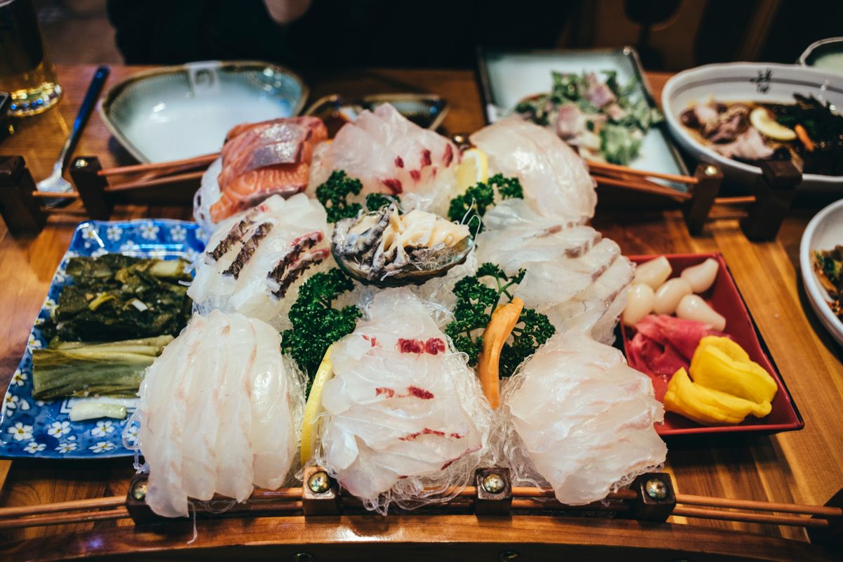 刺身の盛り合わせ